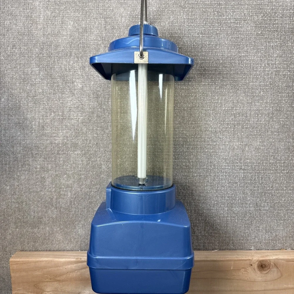 Vintage Ray-O-Vac Sportsman 360-B Fluorescent Camping Lantern w Original Box USA